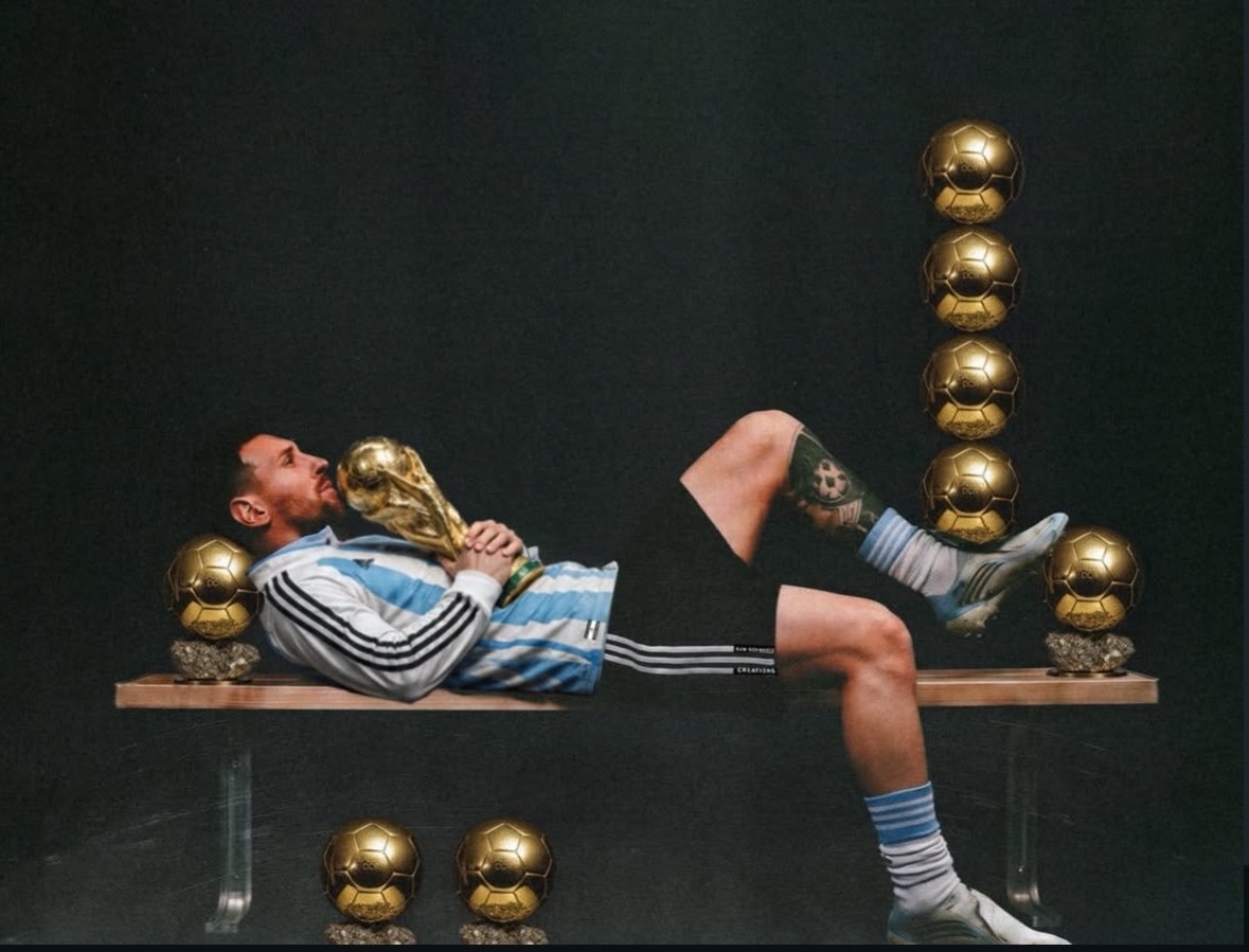 sanjayras65's tweet photo. Poetry !! Fairytale!! 🪄.

Once in for lifetime and in universe 🪐

Lionel Messi 🔟👑 https://t.co/9vmbNBtzwJ