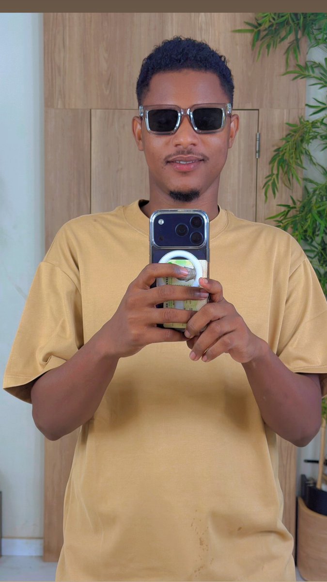 BenChooco tweet picture