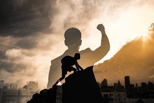 FrankRogerdl's tweet photo. ابق هذا ⚡ قريباً من قلبك: Wisdom heals 🦌 the power of now. Scarlett Garcia https://t.co/7aHHOPfsVI