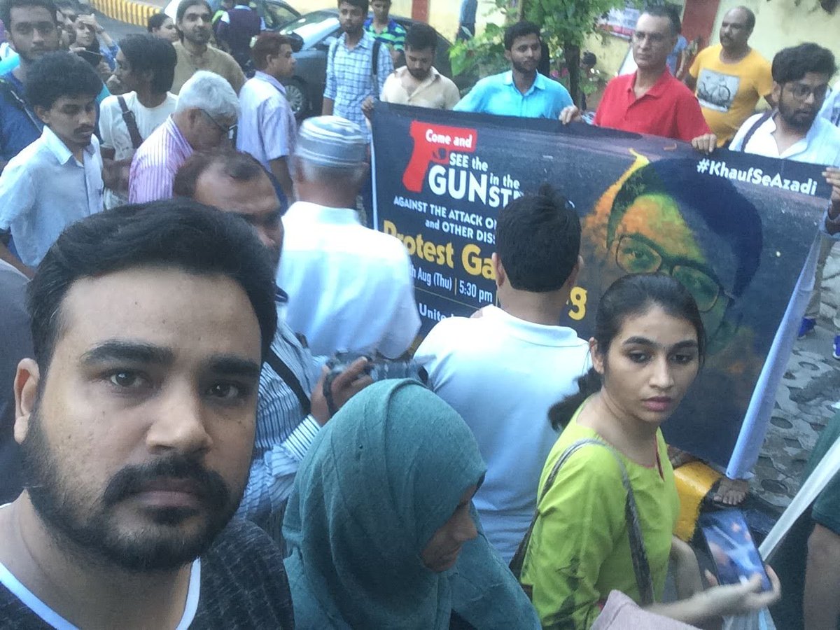 talhaakhalid's tweet photo. Free umar khalid https://t.co/lwUq92doQ6