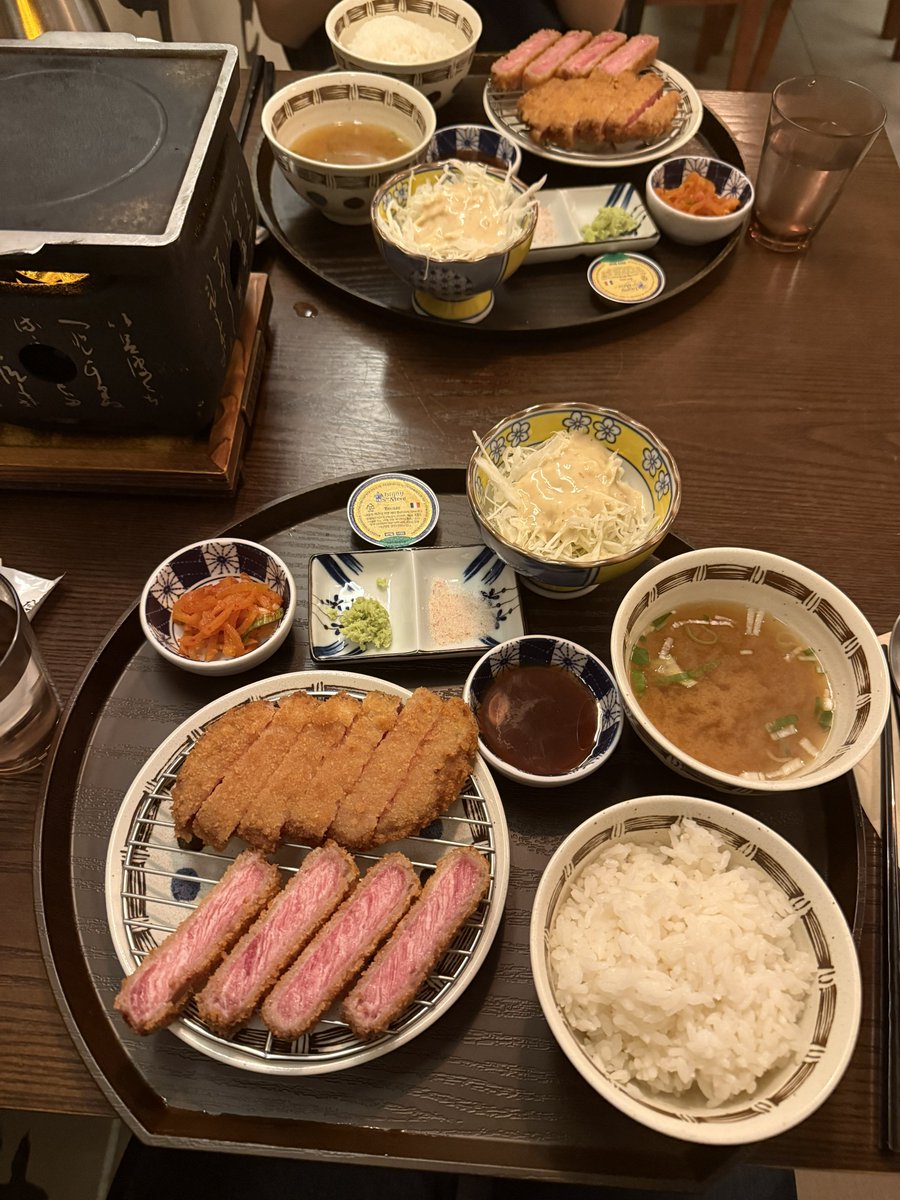 kiwislek's tweet photo. 오랜만에 성수에서 놀았어용🤗
근데 성수역 언제 성수(무신사)이렇게됨..? 나 무신사라는 단어를 보고 약간 충격을받어서 https://t.co/TaIf4oOFNJ