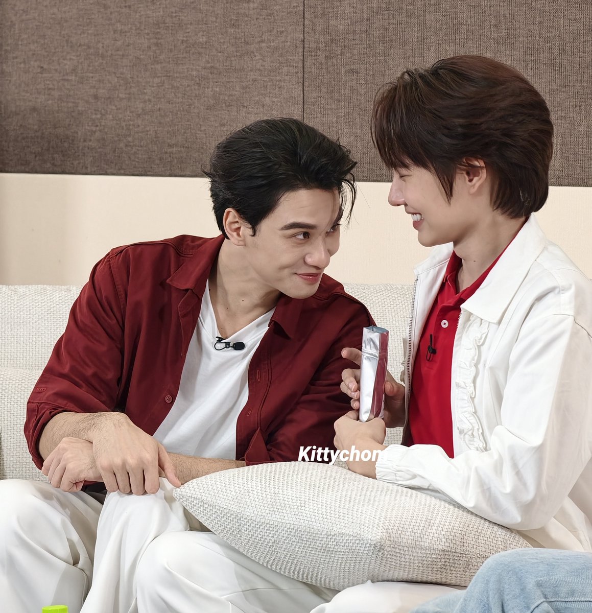 kittychom's tweet photo. แม่มีหลักฐานนะคับว่าใครตั้งใจเล่นเกมส์ป่าว ให้ภาพเล่าเรื่องเนอะๆ

KENGNAMPING X THYCHEF
#ThyChefLivexเก่งน้ำปิง https://t.co/FujqszQJUA