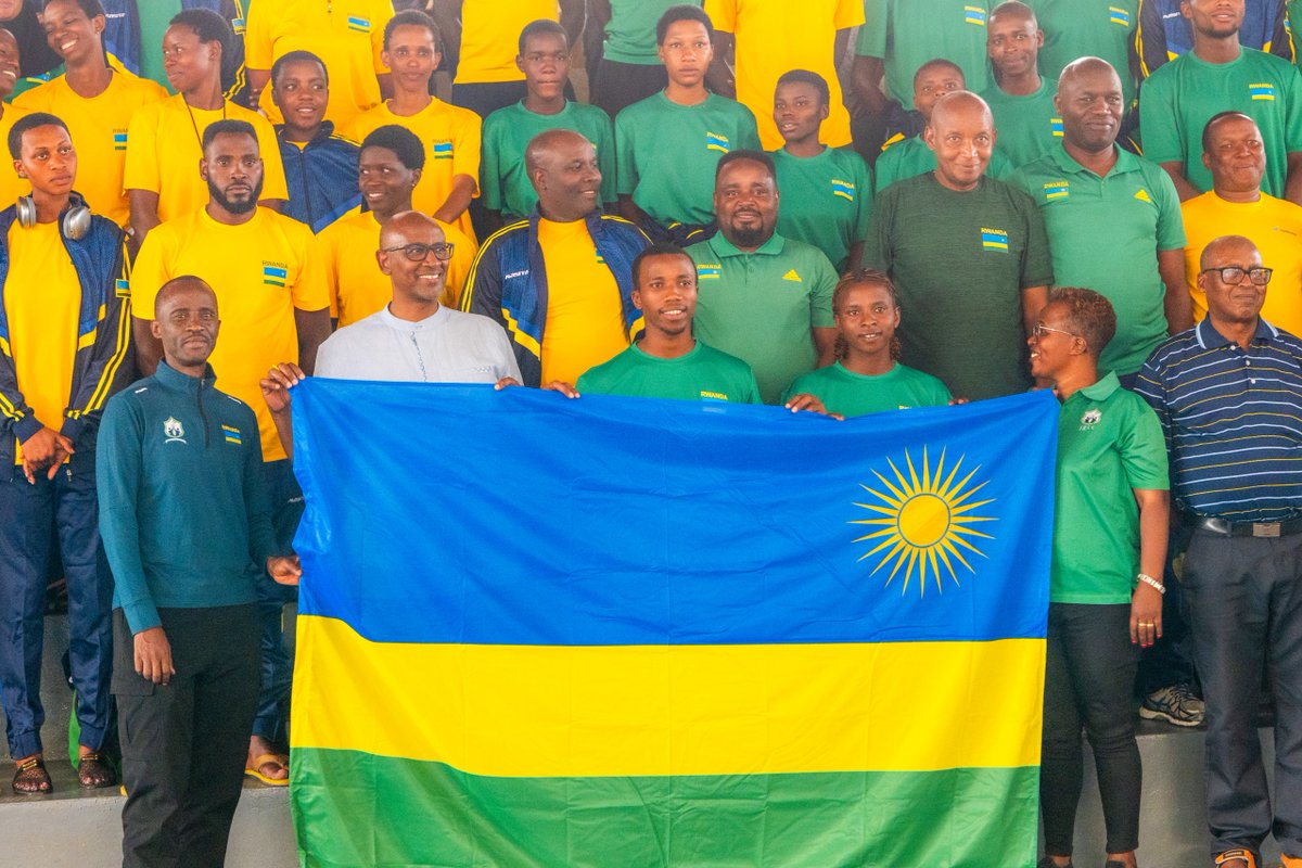 Rwanda_Edu's tweet photo. This afternoon, Minister @JoNsengimana  officially sent off 243 student-athletes representing 20 teams to the 23rd FEASSSA Games in Morogoro, Tanzania.

Minister Nsengimana encouraged Team Rwanda to compete with discipline, teamwork and resilience while proudly representing the country’s dignity and values.