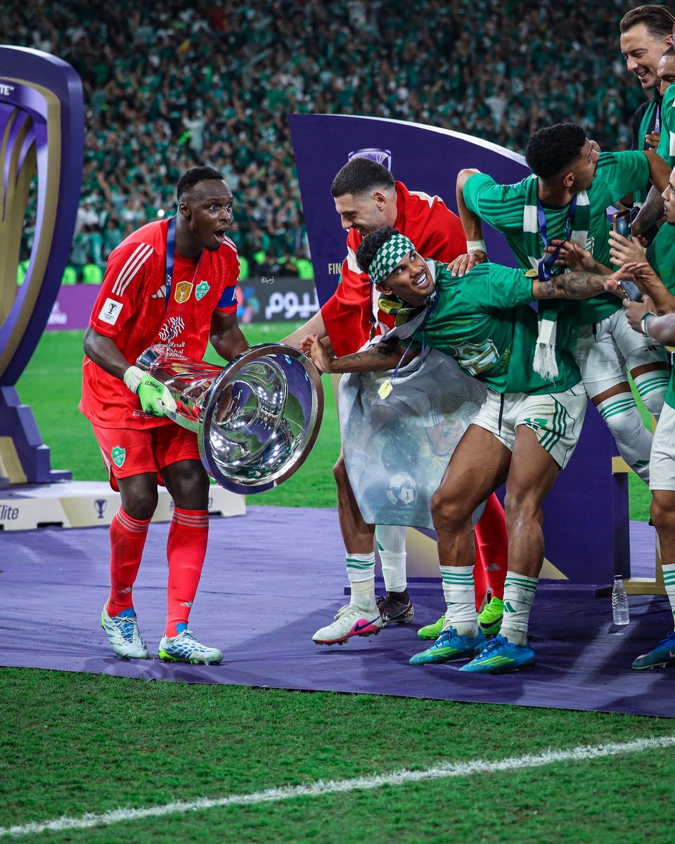 AFC4NET's tweet photo. 🚨🚨 عـاجل — رسميًـا 🚨🚨

قرعة دوري أبطال آسيا للنخبة 2026-2027 تُقام يوم الثلاثاء المقبل في كوالالمبور 🟢⚪️ https://t.co/c4IIrcsCxS