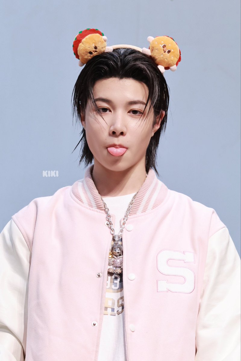 KIKI_5661's tweet photo. 260201
웅…귀엽죠?????

#LOUIS #루이 #LNGSHOT #롱샷 https://t.co/IdjjGxL9Oa