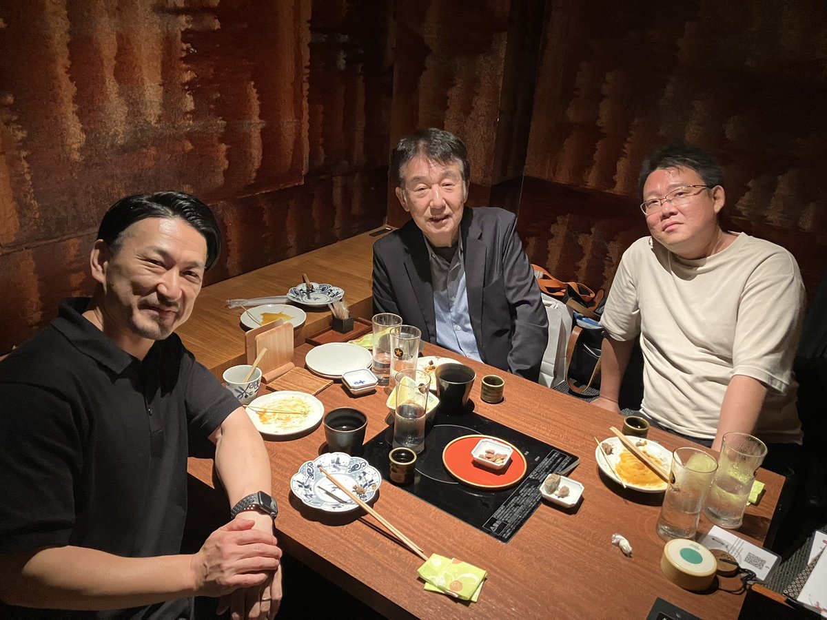 p_f_p_c's tweet photo. 実は会社としては40年以上のお付き合いです。仲良くさせていただいています！
今日も楽しいお時間をありがとうございました！ https://t.co/JRBTCsglcG