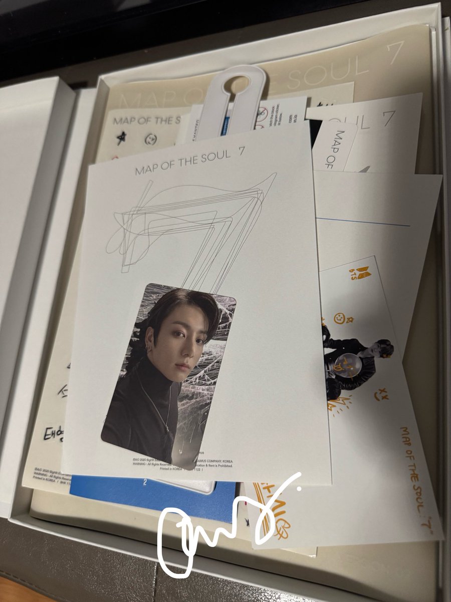 camryYaYa's tweet photo. album map of the soul ver 2 
การ์ด จองกุก ของครบ💕
สภาพสะสม ขอดูรูปเพิ่มได้
395 รวมส่ง 
#ตลาดนัดรถไฟบังทัน #ตลาดนัดบังทัน https://t.co/HUQWcFDiuv