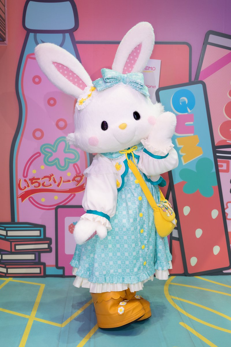 verycu_pyonpyon's tweet photo. 今日も可愛かった🐰
チアリス展いくお話したら、しっぽを意識したポーズしてくれました🥰 https://t.co/ZTr4WCLEyW