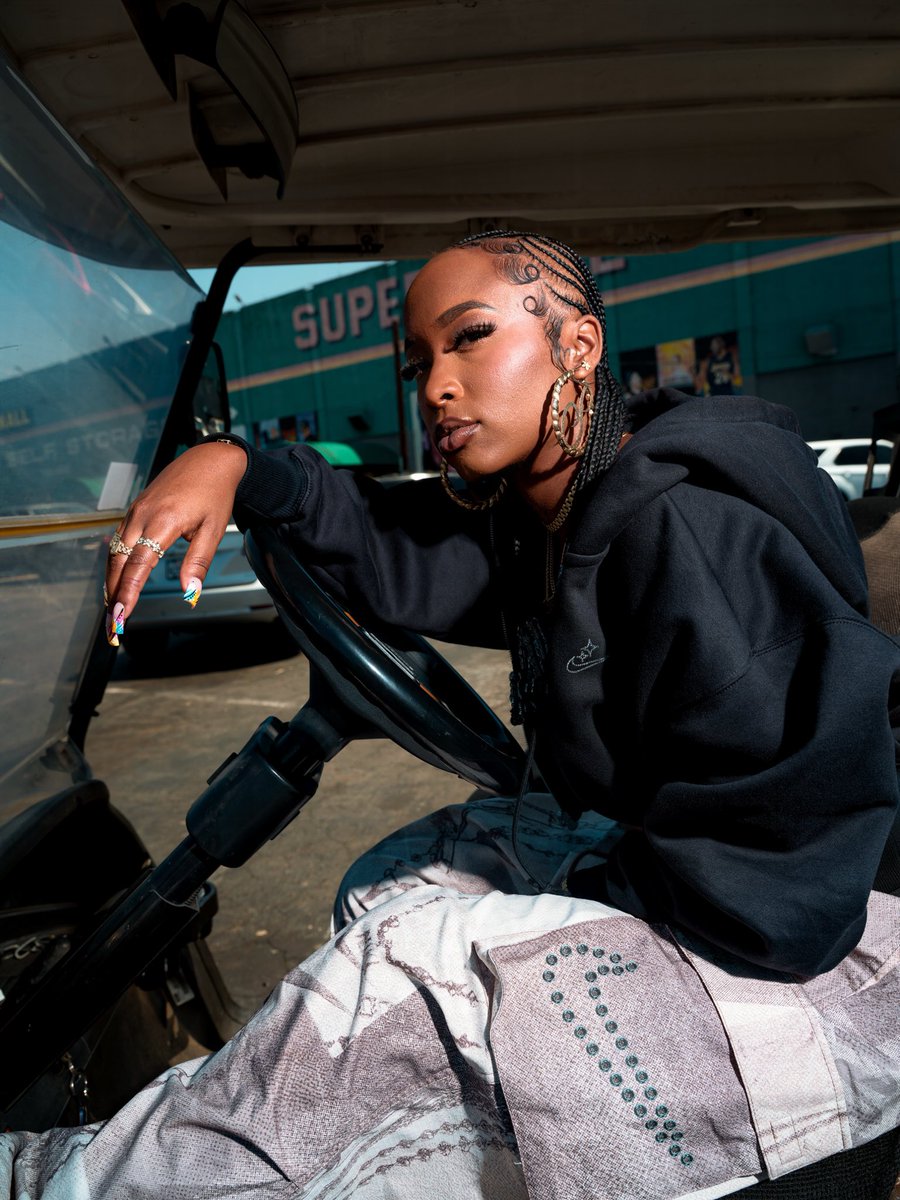 itscloudnai's tweet photo. I have 7 BILLBOARDS UP AT ONE TIME around the city I’m from?! 

I promised myself I wouldn’t downplay this moment because this is a huge deal for me and worked really hard for the last decade.

DREAMS DO COME TRUE 🫂

FOOTLOCKER x NIKEx JORDAN x CONVERSE 🫶🏾￼ https://t.co/XtEpUzts6c