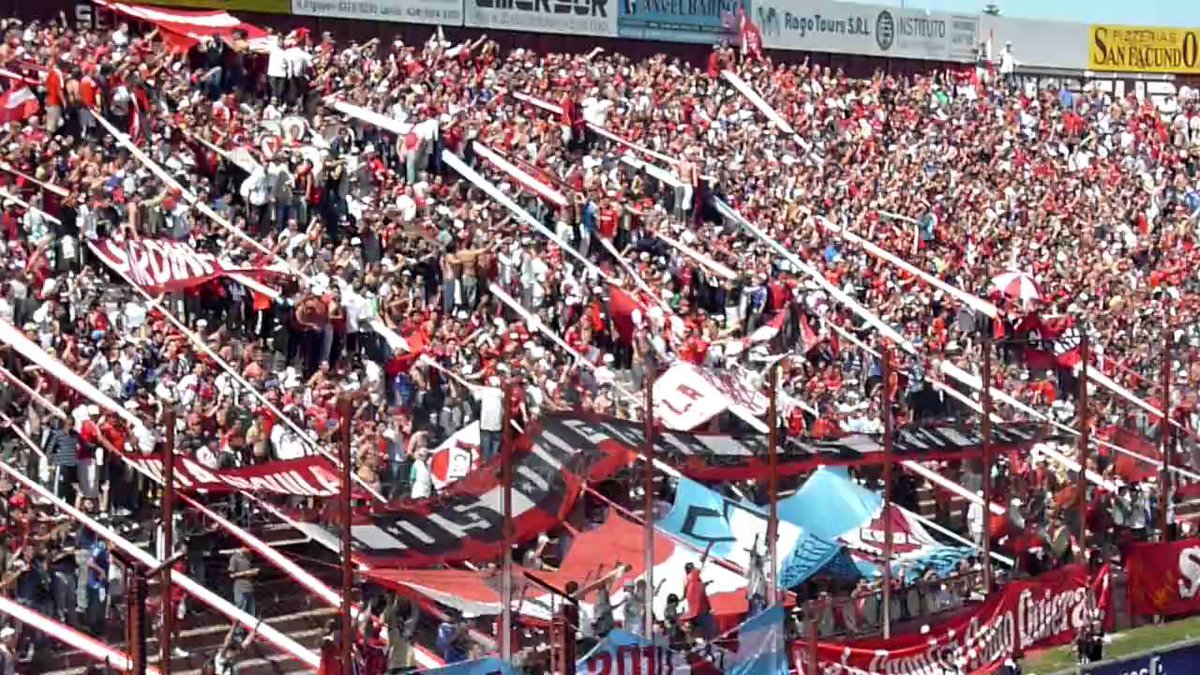 Lugonzalezdiezz's tweet photo. ✅ #Independiente volverá a tener visitantes después de un año del anuncio. 

El lunes 17/8 (feriado) frente a Lanús dispondrá de 5.000 lugares con un valor que oscilará los $100.000

❌ La última vez que CAÍ llevó visitantes fue el 28/1/23 frente a Talleres https://t.co/QnN3AH3DUN