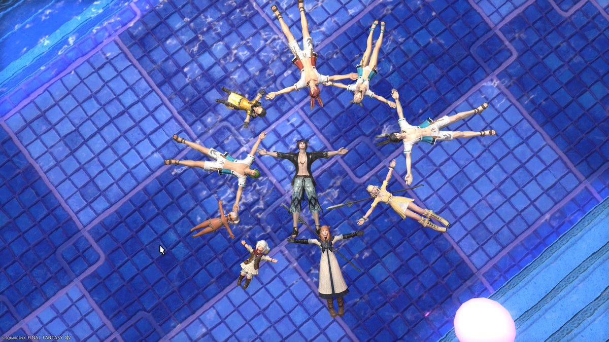 Charlock_78's tweet photo. なんか俺真ん中
→はずかしすぎて氷結
 #FF14 #FF14初心者 #紅蓮祭 #FF14SS https://t.co/ZBiIYEHUFJ