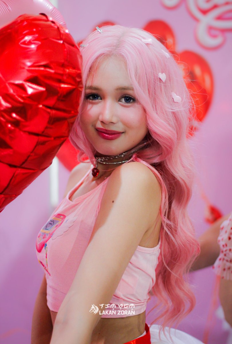 lakanzoran's tweet photo. 2026.08.08 - PIX!E Hana @ Add To Heart: Comeback Showcase, Robinsons Galleria (1/2)

@hana_pixieph 
#pixie_addtoheart #pixieofficialph #pixieph #pixiehana https://t.co/cV7VIZF6ct