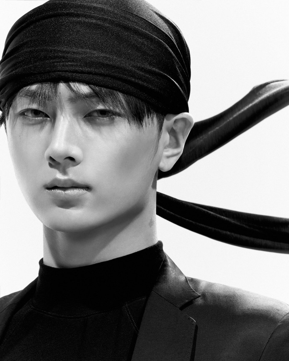mainlyjay's tweet photo. JAY in Main Visual vol.2 

#JAY #제이 https://t.co/2J5qsS18zi