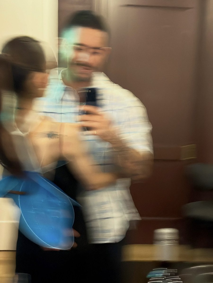 REALSTARLIONZZ's tweet photo. Ariana Grande finally moved on with Ricky Álvarez https://t.co/PqW1FXxM1Y