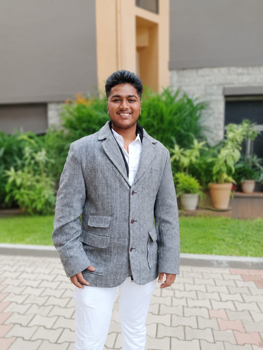 Rajkumar_212000's tweet photo. Hon’ble Health Minister @msrbommanahalli 
Sir, please help save the life of 24-year-old Mr. Durgesh B J, who is critically ill at St. John’s Medical College Hospital, Bengaluru. He is on mechanical ventilatory support with acute necrotising pancreatitis and acute kidney injury. https://t.co/OBGKa9WKqs