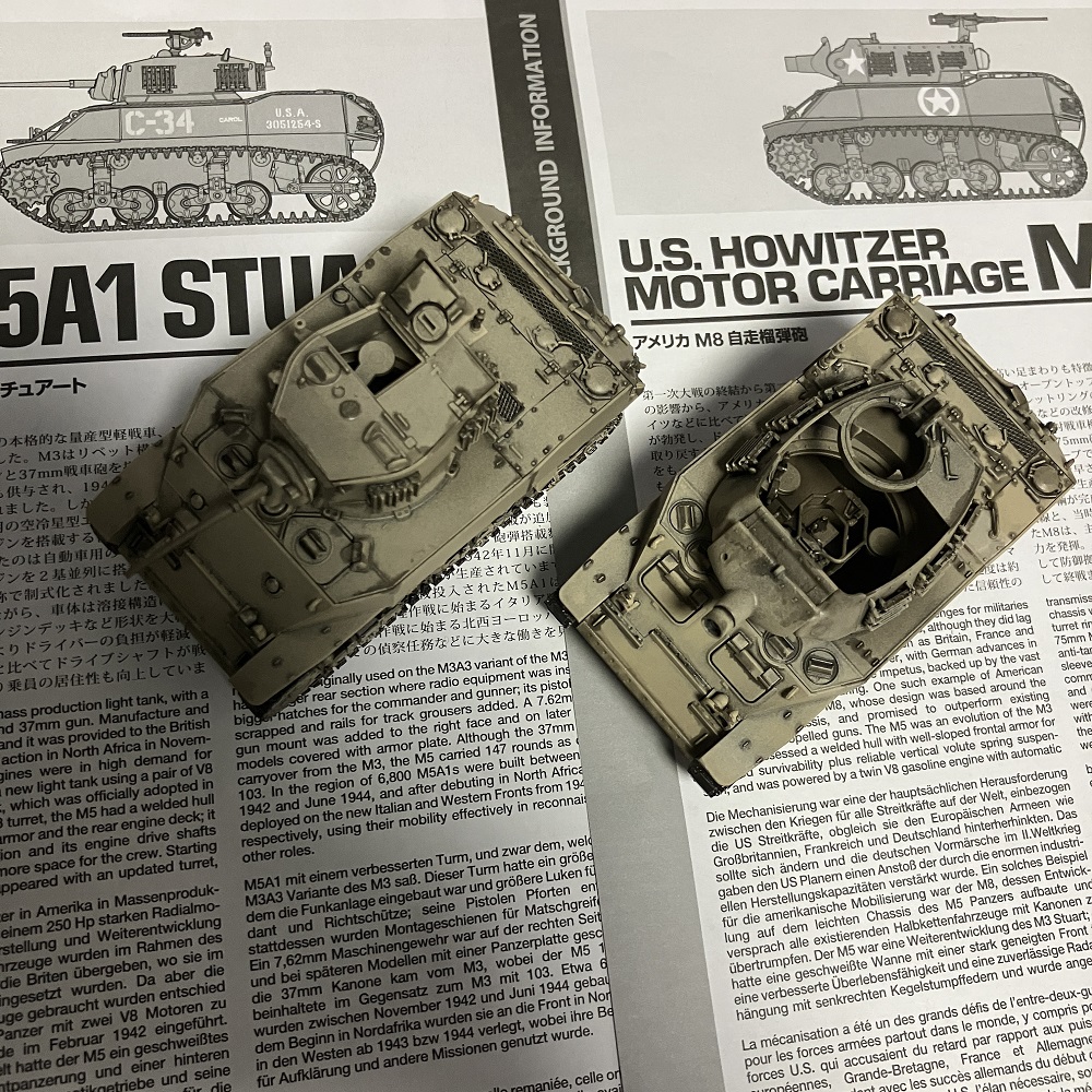 Senran_Marina's tweet photo. タミヤさん1/48スケール
M5A1とM8完成
めっちゃ作りやすかった😆 https://t.co/231N0sLbq4