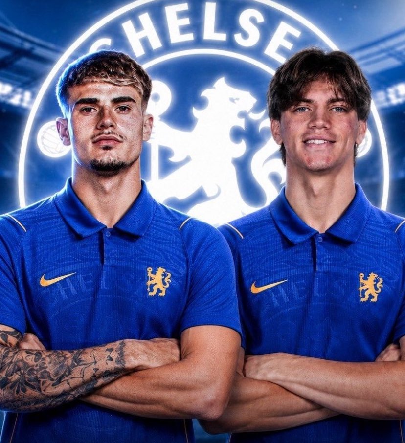 Timothy_Shinero's tweet photo. 🔵💙 Welcome to Chelsea, Pep Chavarría! 🤝

🛡️ Left-back secured.
🛡️ Right-back secured.

🔒 Defence looking good! 🔵💙

LET’S GO! @ChelseaFC 🚀💙 https://t.co/egZsHjvj09
