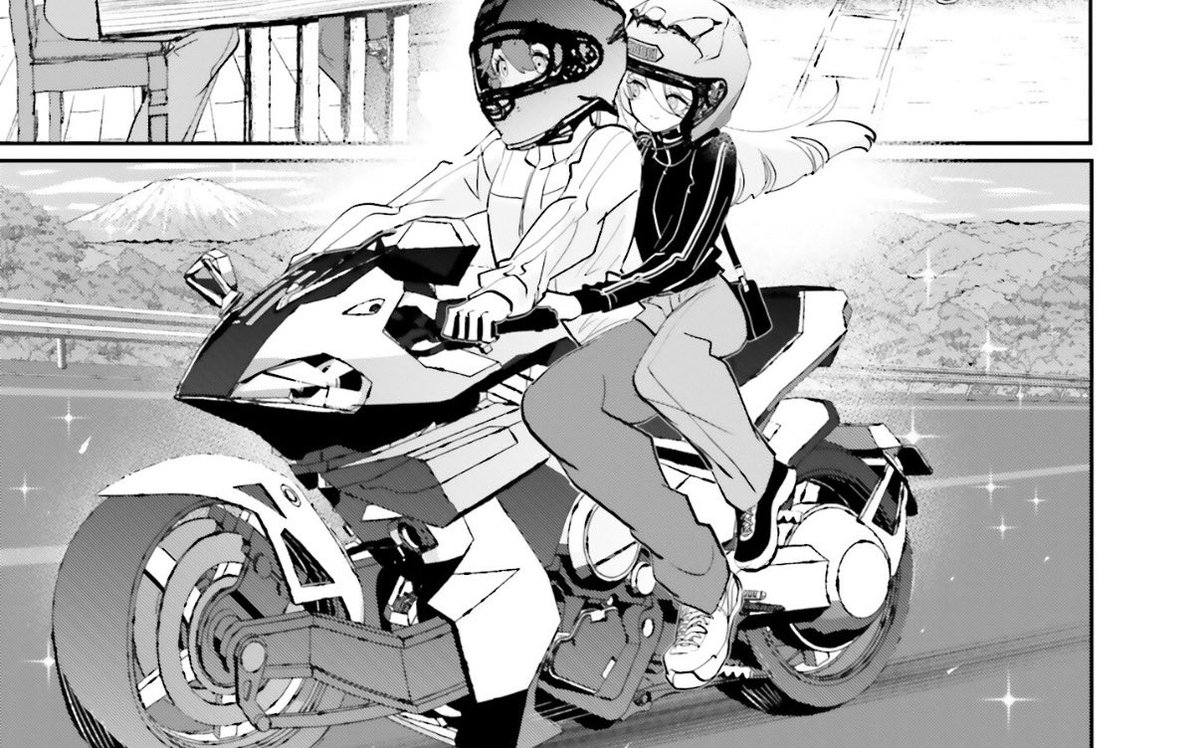 BloodRaven55's tweet photo. they’re so girlfriend-shaped https://t.co/SMYvGaPfkp