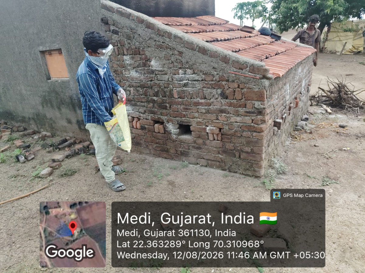 AamJaga's tweet photo. આજ રોજ મેડી પ્રા શાળા તથા ગામ અને મેડી વાડી વિસ્તારમાં ચાંદીપુરા રોગ અન્વયે ડસ્ટિંગ કામગીરી કરાવેલ તેમજ આઈ ઈ સી કરેલ. https://t.co/jCOnERHsEY