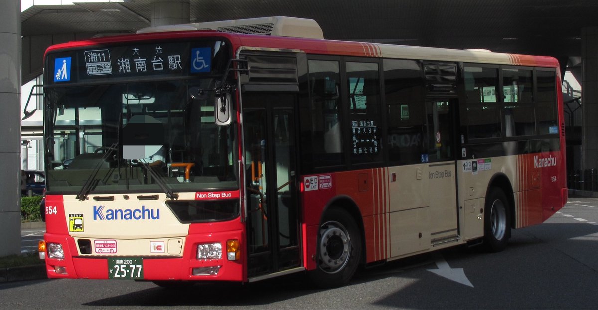 Sakachubus3r's tweet photo. 8/10
ひ14号車 三菱PKG-AA274KAN
ち64号車 三菱2PG-MP38FK
ち22号車 セーフティウィンドウ付き 青座席試作車(2025まで) 三菱QKG-MP37FK
ち54号車 三菱2PG-MP38FK https://t.co/Vvv7oee9jS