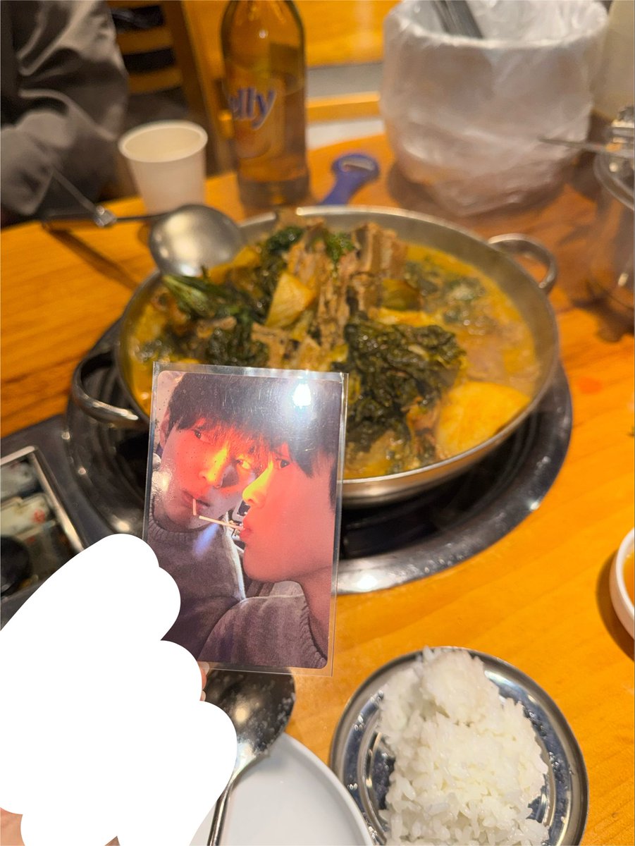 Annw7we's tweet photo. 틔친들 맛저💗💗 https://t.co/jAT3BGGnn4