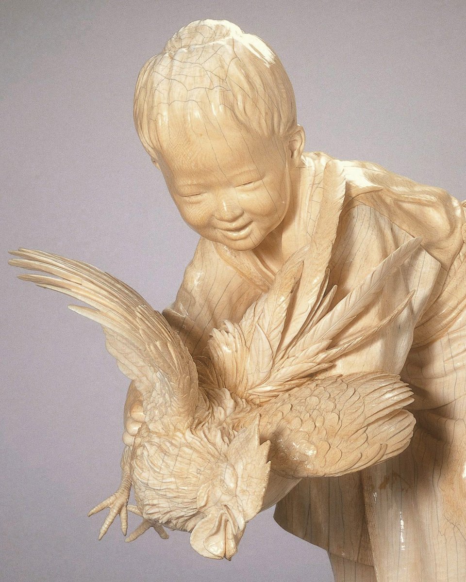KhaliliOnline's tweet photo. On #InternationalYouthDay, we’re celebrating young people across time with this remarkable Figure of Boy with Cockerel (Okimono) from our Japanese Art of the Meiji Period Collection.

Made in Japan circa 1910, this ivory carving showcases the extraordinary skill of Yoshida Homei, whose work found international success in the early 20th century.