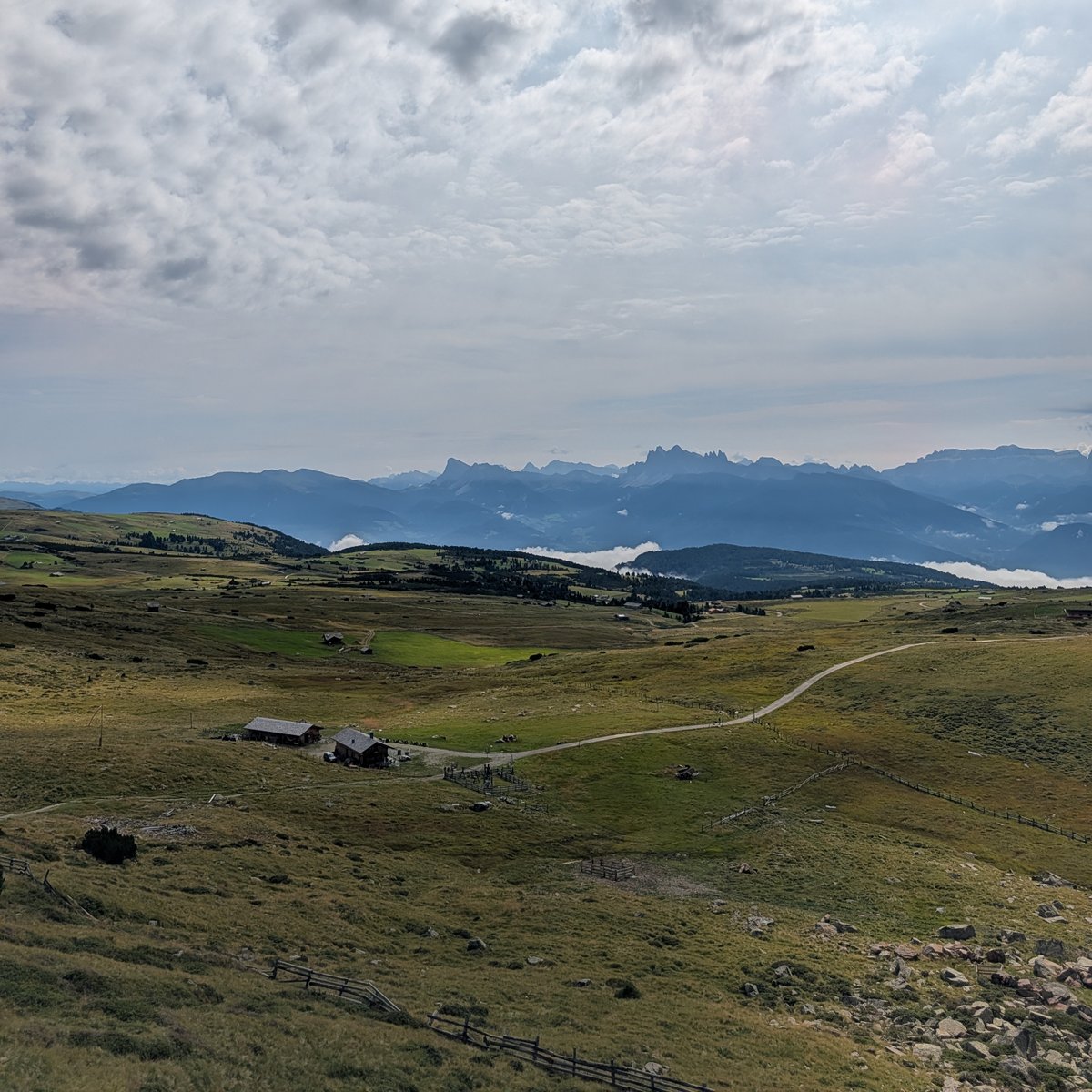 about_bits's tweet photo. A day in the mountains with Family &amp; Friends! 🏔️🏔️

Our latest event took us to the Villanderer Alm. Some hiked to Totensee, while others enjoyed a shorter route. We all met for lunch at Mair in Plun and spent the afternoon together. ❤️

A great day outside of work! https://t.co/pO2m71XyZO