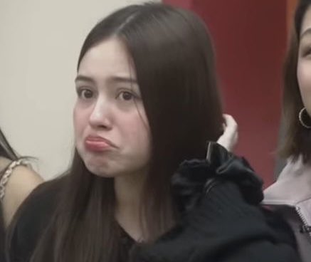 kryzrei_'s tweet photo. sana huwag ubusin ni caprice or tita chenee yung tickets esp svip jusko awa na lang saamin capres 

KRYSTAL MEJES CONCERT #BecomingKrystalMejes https://t.co/srKuRWLNJ6