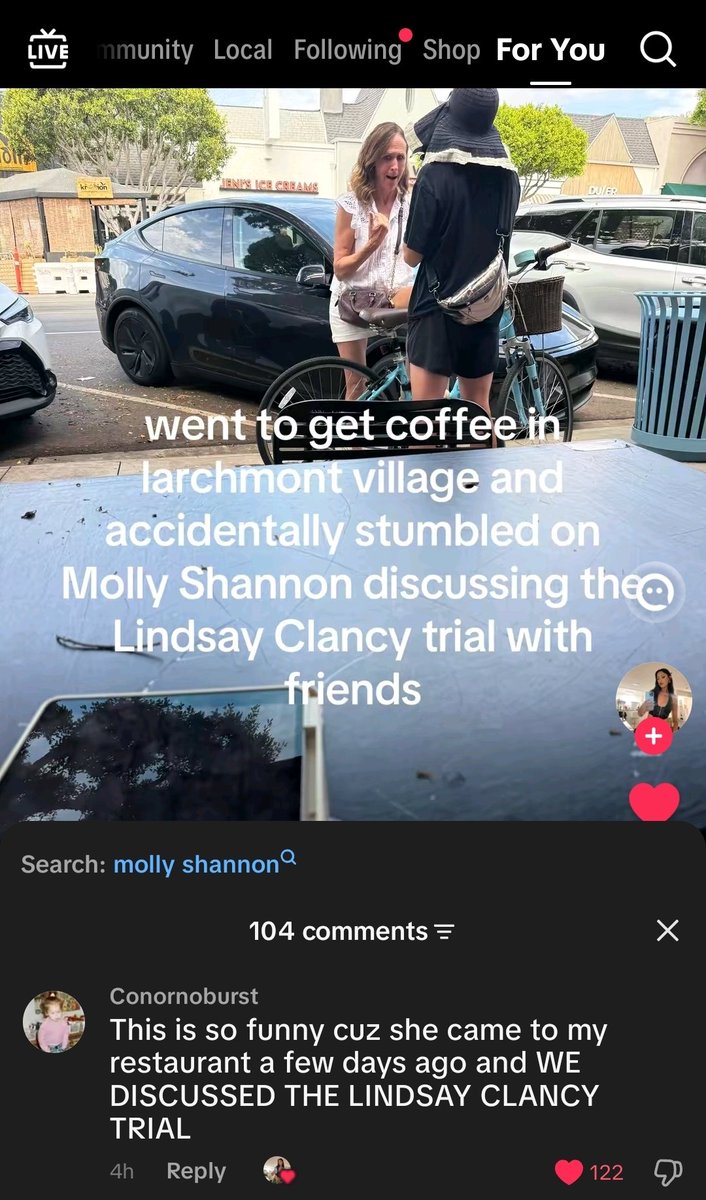agrosserlook's tweet photo. kinda dying at molly shannon being a true crime girly https://t.co/Z4L8x64tIg