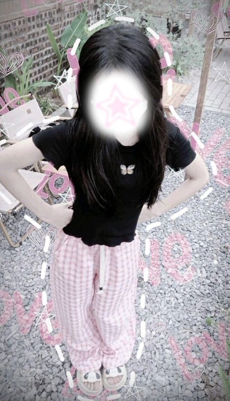 nxvicito's tweet photo. Casual chic vibes today black tee + pink checked pants for a playful pop of color
qCiQ https://t.co/mFoMLUvmMB
