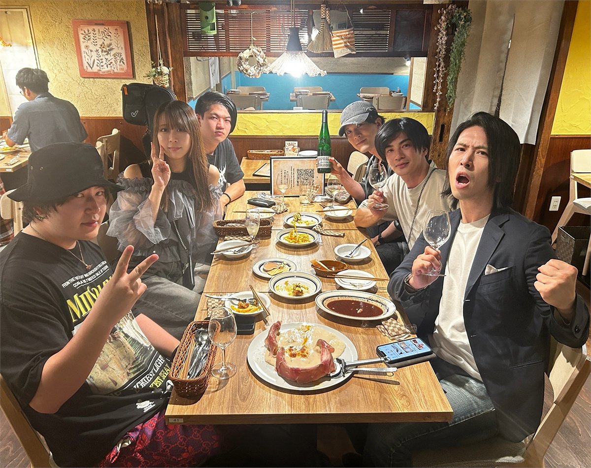 AttackIron's tweet photo. スタジオリハでした！
今週日曜日は✨『東方樂祭』に、
IRON ATTACK!フルバンドで出演します！

リハの後は、親睦を深めるためにお食事へ…🍷🧀🍖
無事、親睦が深まりました笑
これは良いステージになること間違いなしです🎸🎤
‥∵‥‥∵‥‥∵‥‥∵‥‥∵‥
🍃東方樂祭～無界の宴～🍃
2026年8月16日(日)
📍場所：ANTHEM AKIBA
🕧時間：17:20 OPEN／18:00 START
🎫入場無料（入場時1ドリンク代）
出演：幽閉サテライト、少女フラクタル、IRON ATTACK!
‥∵‥‥∵‥‥∵‥‥∵‥‥∵‥
⚠️※前売券は完売しております※
当日券を若干数出せるとのことなので、続報お待ちください！