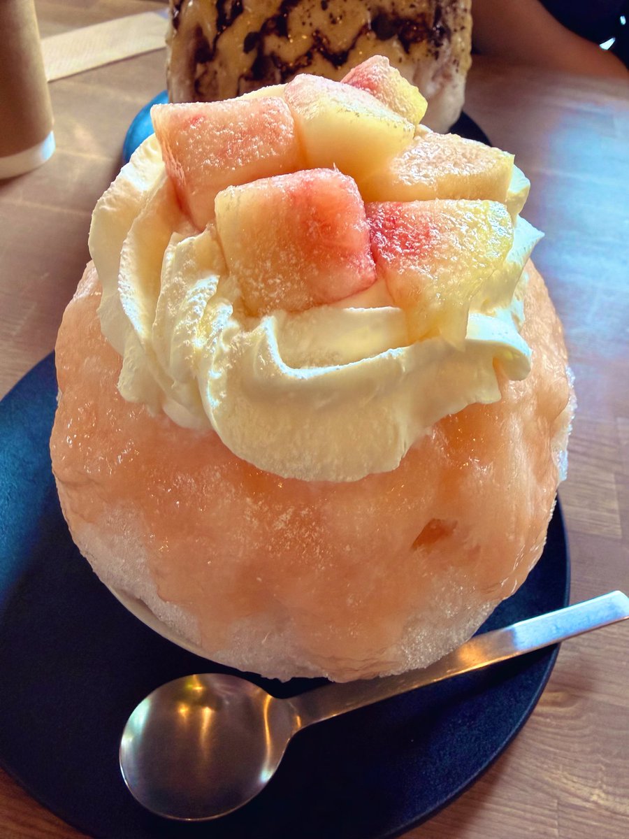 Shi421_Aimer's tweet photo. フォロワーさんと奈良でかき氷巡り🍧
初めて1日に3杯食べた笑 https://t.co/6GrldbP7YQ