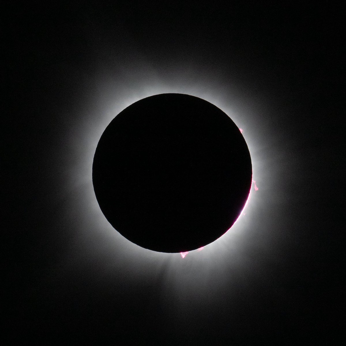astro4pics's tweet photo. Today, on August 12, 2026, a total solar eclipse will take place.

The Moon's shadow will sweep across Greenland, Iceland, the Atlantic Ocean, northern Spain and a small part of Portugal. In the path of totality, the Sun will be completely covered for up to about 2 minutes and 18 seconds. Much of Europe, parts of Canada, the northern United States and northwestern Africa will see a partial eclipse.

During totality the sky darkens, the temperature drops, and the Sun's corona becomes visible as a white glow around the black disk of the Moon. Outside the path of totality you will only see a partial covering of the Sun.

Safety is essential. Never look directly at the Sun without proper protection, even when it is only partially eclipsed. Use certified ISO 12312-2 eclipse glasses or a solar filter specifically designed for viewing the Sun. Regular sunglasses, camera filters or smoked glass are not safe and can cause permanent eye damage. Only during the brief moments of totality (when the Sun is completely covered) is it safe to look with the naked eye. The moment the first bright bead of sunlight reappears, put your eclipse glasses back on immediately.

If you are not in the path of totality, the entire event must be viewed through proper solar filters. Enjoy the spectacle safely.