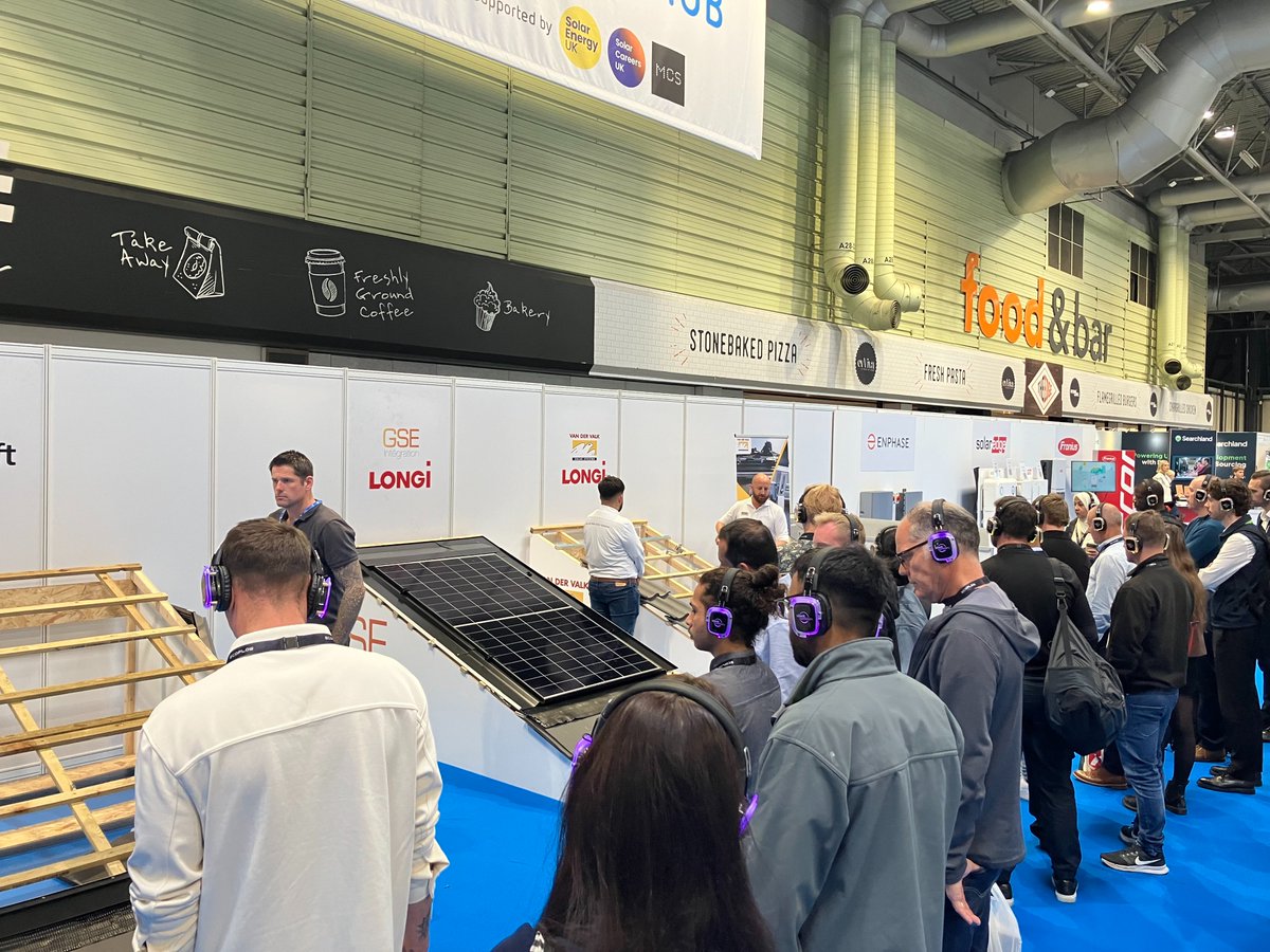 SolarEnergyUK_'s tweet photo. Six weeks to go until S&amp;SL in Birmingham 🔋

The UK's largest solar energy exhibition, showcasing market-leading and innovative solar and storage solutions and technologies.

SEUK will be at stand D43 - come and say hello!

🎟️ RSVP now: https://t.co/qi63e3bslW

#SolarEnergyUK https://t.co/KGoiJZwogU