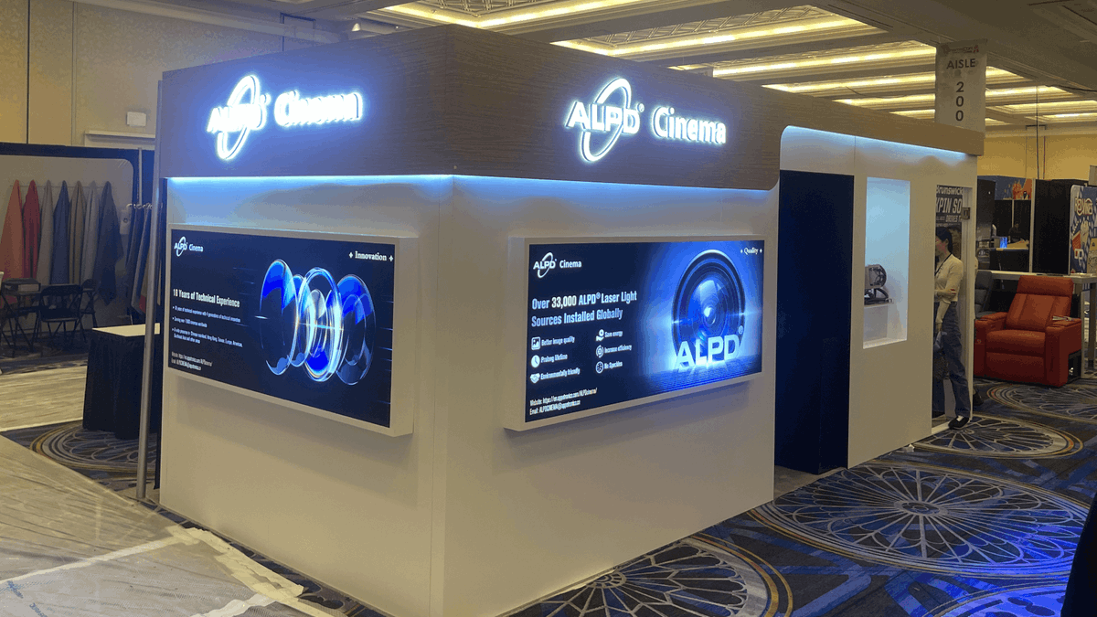 CircleExhibit's tweet photo. ALPD Cinema Laser Projection Technology Booth

A clean cinema technology booth with illuminated branding, large product graphics, and a focused display area for ALPD laser projection solutions.

#CinemaTechnology #LaserProjection #TradeShowBooth https://t.co/s0fBtCatkR