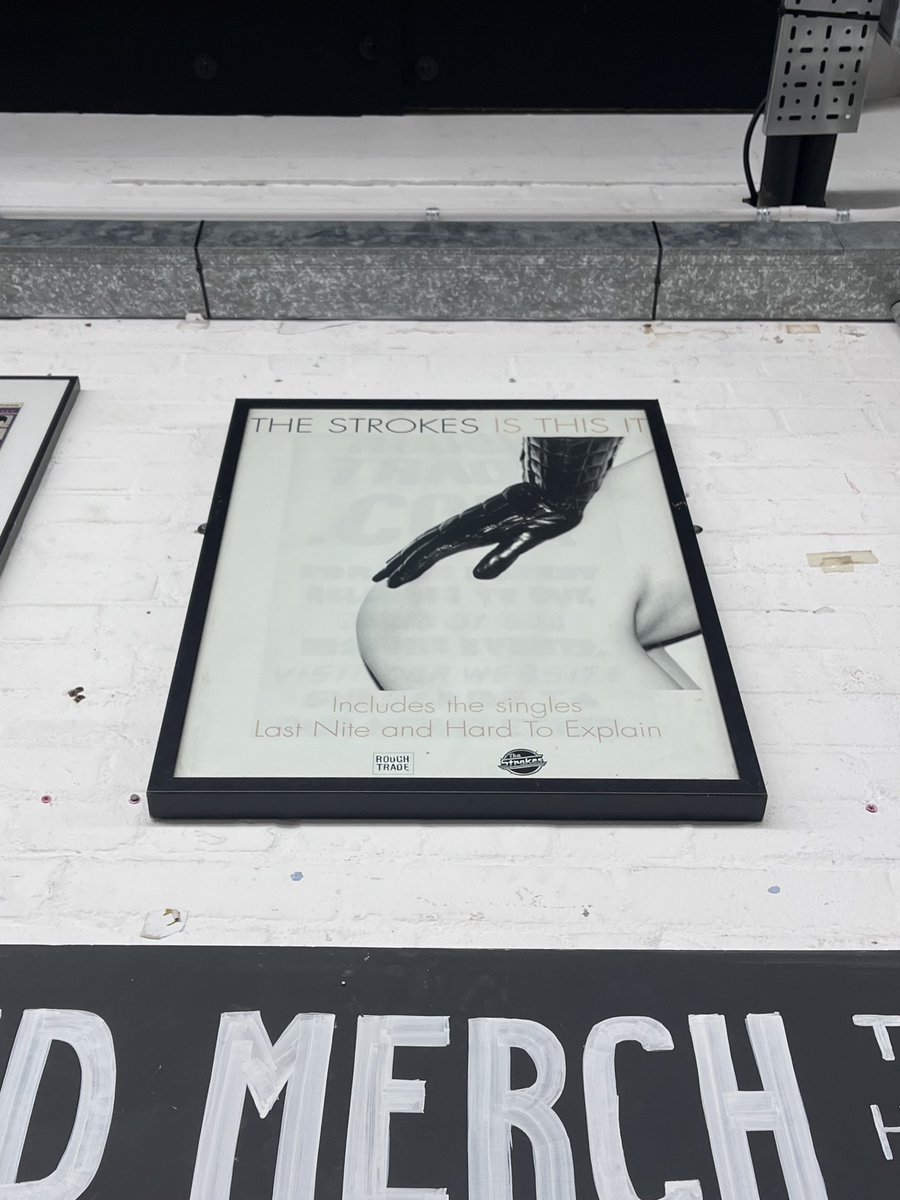 LuvLeadsTheBody's tweet photo. @ Rough Trade https://t.co/sF0OlFX9IX