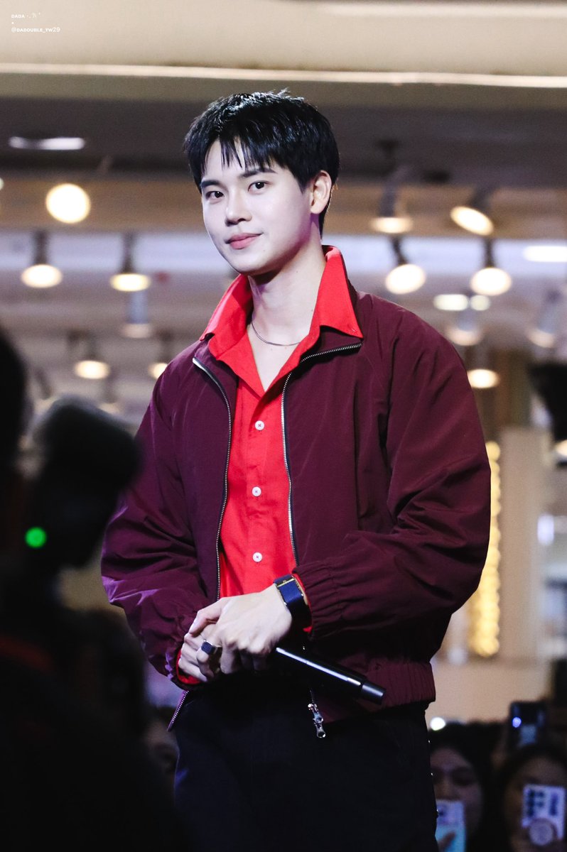 dadouble_yw29's tweet photo. 26.08.12  หล่อมาก🤟🏻✨

#ToyotaSuperProxYin #yinyin_anw https://t.co/8nnNHnUWZv