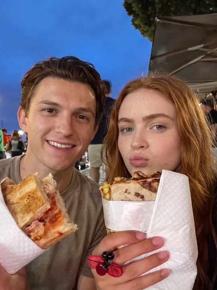 EkpoIruoghene8's tweet photo. Sadie Sink as Phoenix with Peter… the chemistry is unreal👀🔥 https://t.co/RqB4XvlN6z