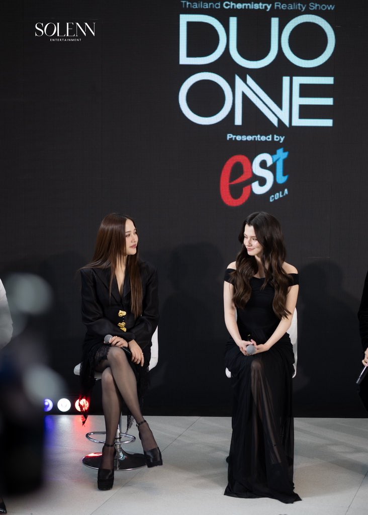 __xxsia__'s tweet photo. โซเลนรับงานคู่เพราะ
คีพคู่✅✅
อยากอวดบีบี/อยากเติมบีบี✅✅✅✅✅ https://t.co/To3iuyisXi