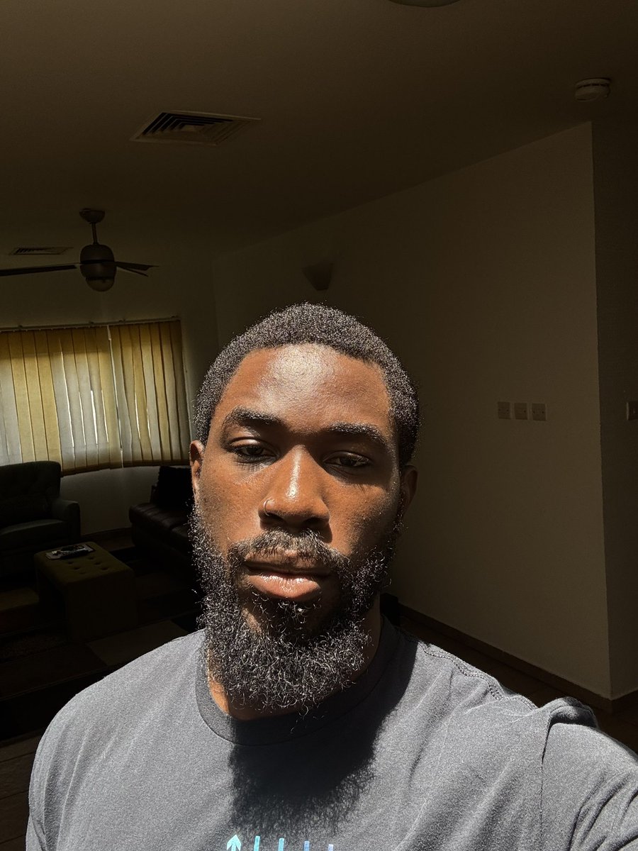 astrolengman's tweet photo. starting to look like jesus https://t.co/lRBZ8hipKe