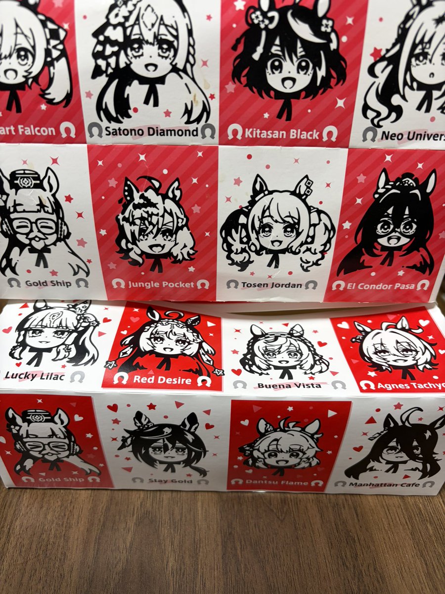 mathkeiba's tweet photo. ケンタッキー。(о´∀`о) 前回の箱はティッシュケースやってる。 https://t.co/LHAHTk8Sdg