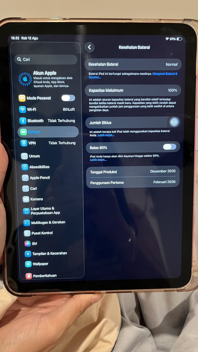 eitusvxv's tweet photo. wts dijual ipad air gen 11 a16 pink garansi ibox

-bh 100 cc 104
-garansi masih tahun depan
-fullset masih mulus banget
-price 4.7
-dijual krn mau upgrade ke m2

buat yg minat atau nanya detail bs dm langsung ya
dom bandung bs cod

.t wtb wts ipad air gen 11, 256gb ibox
#zonauang https://t.co/hIDTfJGl7D