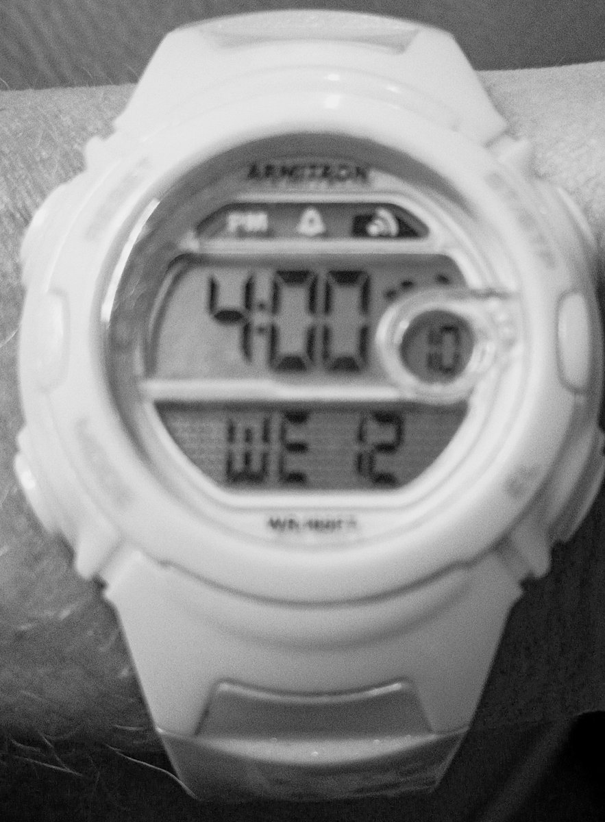 GeelsKael's tweet photo. @jockowillink Found a small treasure trove on the JockoFuel site. Sharing here in case anybody wants to chase a handstand challenge with me. Enjoyed the writing, thanks JF. 
https://t.co/Cmxa6pzIQt https://t.co/zoEnHf5UC3