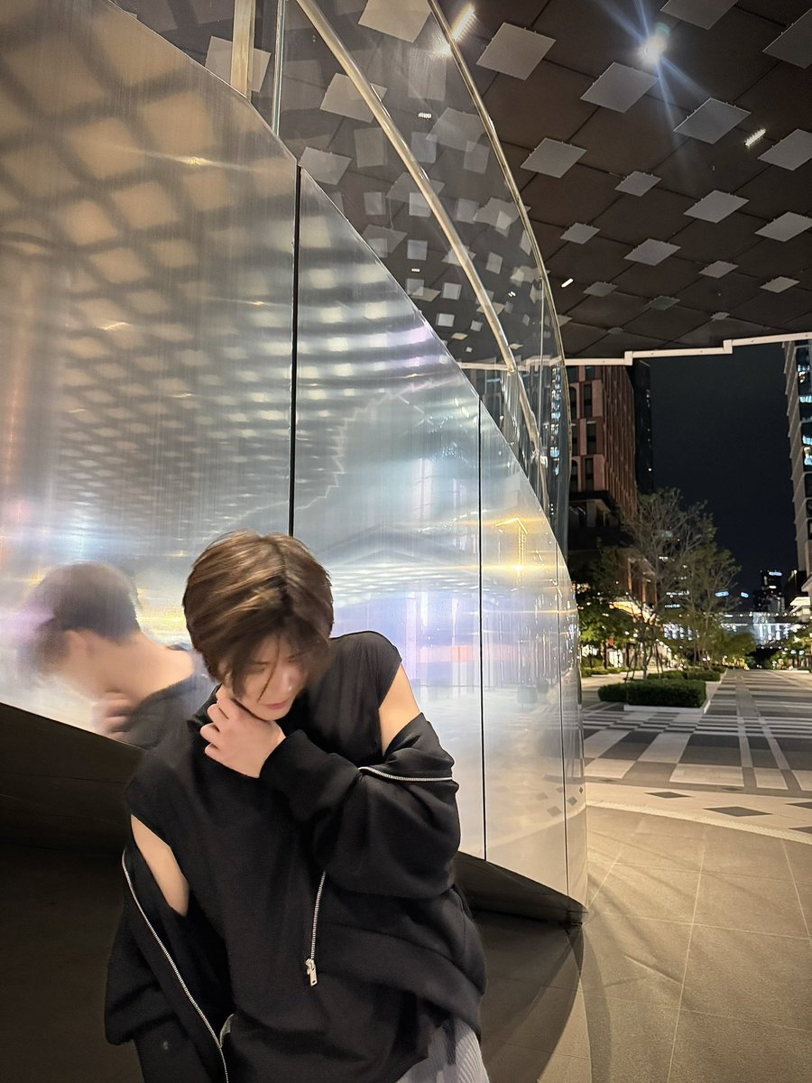 Lengso_'s tweet photo. Gn 🌔🌌✨ https://t.co/NDEMHLjbN7