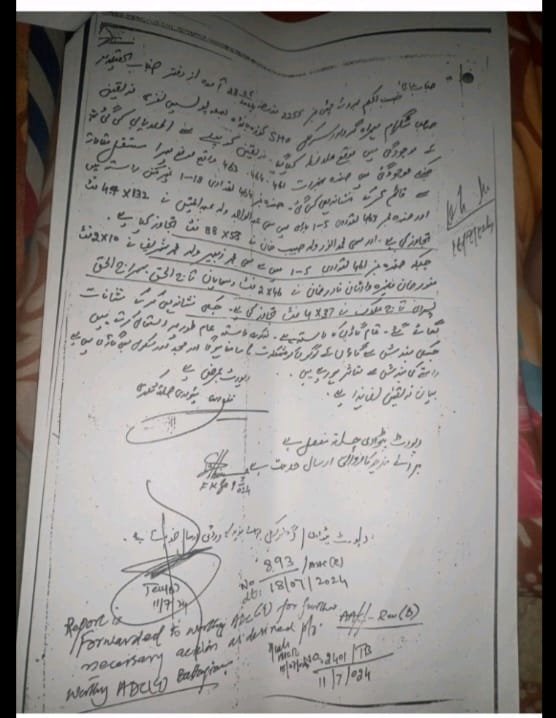NazimSafwan's tweet photo. @CSKPOfficial ان سب درخواست کے باوجود ضلع انتظامیہ اس کے خلاف کوئی کاروائی نہیں کرتی https://t.co/1a0jTDPdD6