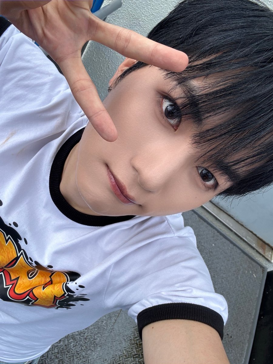 AIMERS_members's tweet photo. FunK😎
Thanks, #BEBOLDBECOOL #iMuz 

#AIMERS #에이머스 #DORYUN #도륜 https://t.co/4CiqASCz9V