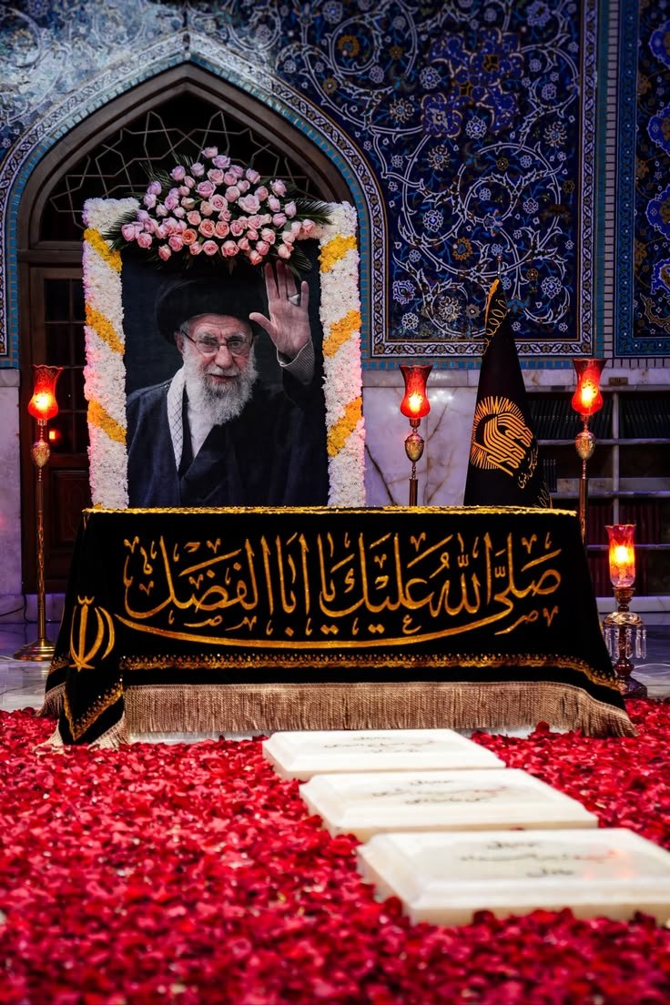 shahiinrh's tweet photo. حالا که آقاجانمان
مهمانِ خانه‌ی امام رضاست،
دلمان یک جور عجیبی آرام گرفته؛
انگار می‌دانیم
بهترین صاحب‌خانه،
مراقب بهترین مهمانش خواهد بود…💔🕊
#ایران_امام_رضا https://t.co/R7b0PcFAz4