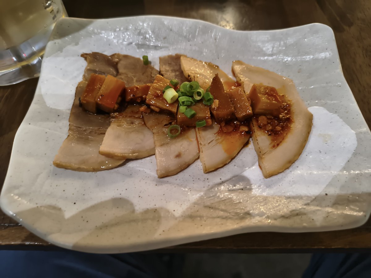 kouzou_dat's tweet photo. #秋葉原肉寿司　美味しかった https://t.co/3tnQslds9B