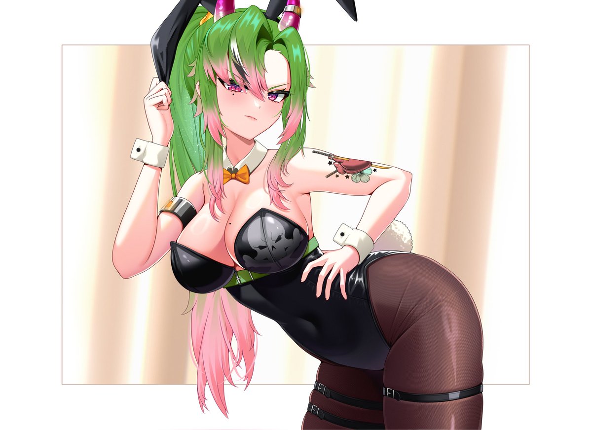CaptainBeezy's tweet photo. There’s a lot of new faces… why are you looking at me like that?
Don’t you know I’m also a very strict Space Pirate Captain?
I will slap you 💚
Welcome to the crew.
(Also I’m a VTuber who games and is silly on Twitch, not just toes)

🎨 SoleDoesArt https://t.co/fEnSnN3dGC