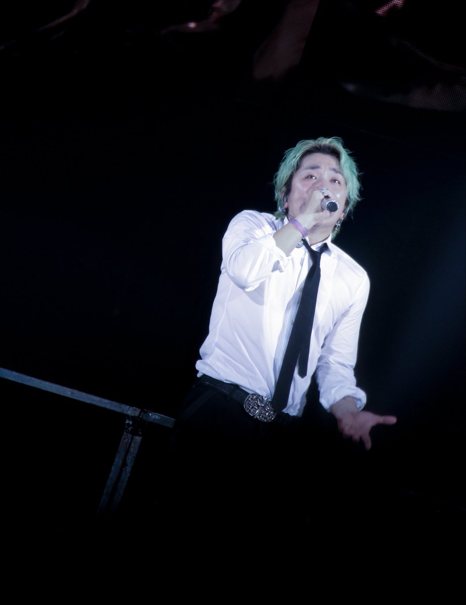 x___ask___x's tweet photo. そんな、目をうるうるさせながらMagic歌われたら泣くに決まってるだろ、、、😭😭😭
#thecinema
#thecinemaネタバレ
#sekainoowari
@fromsekaowa https://t.co/8XY2fmWuc0